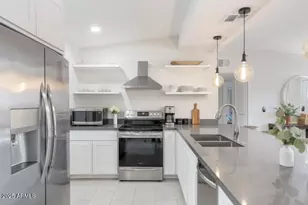 7504 E 1st St, Scottsdale, AZ 85251 - Photo 9