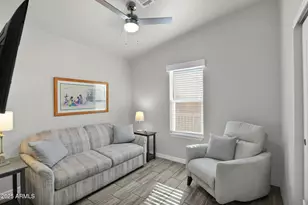 650 N Hawes Rd, Mesa, AZ 85207 - Photo 21