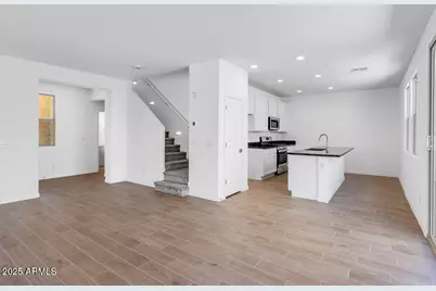 14644 W Sand Hills Road, Surprise, AZ 85387 - Photo 15