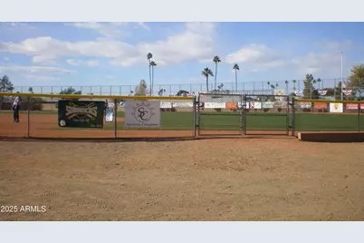 10731 W Mission Lane, Sun City, AZ 85351 - Photo 63