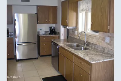 10731 W Mission Lane, Sun City, AZ 85351 - Photo 21