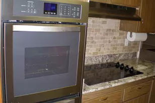 10731 W Mission Ln, Sun City, AZ 85351 - Photo 25