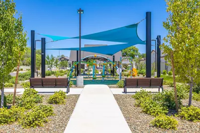 7569 W Evans Drive, Peoria, AZ 85381 - Photo 13