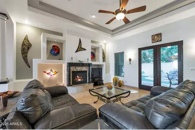 311 E Wexford Cove, Phoenix, AZ 85020 - Photo 5