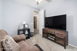 18406 W Sunbelt Dr, Surprise, AZ 85374 - Photo 15