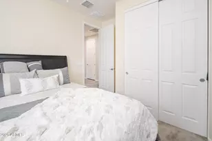 18406 W Sunbelt Dr, Surprise, AZ 85374 - Photo 17