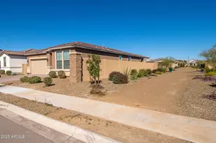 18406 W Sunbelt Dr, Surprise, AZ 85374 - Photo 21