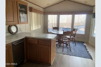 2137 W Erie Avenue #137, Apache Junction, AZ 85119 - Photo 5