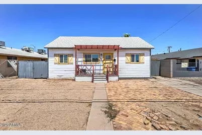 1926 E Adams Street, Phoenix, AZ 85034 - Photo 1