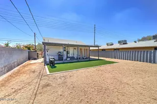 1926 E Adams St, Phoenix, AZ 85034 - Photo 23