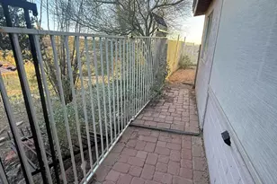 42213 N 3rd St, Phoenix, AZ 85086 - Photo 49
