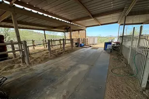 42213 N 3rd St, Phoenix, AZ 85086 - Photo 3