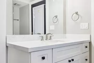 9412 N 33rd Way, Phoenix, AZ 85028 - Photo 13