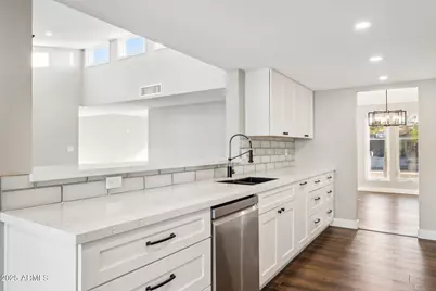 9412 N 33rd Way, Phoenix, AZ 85028 - Photo 3