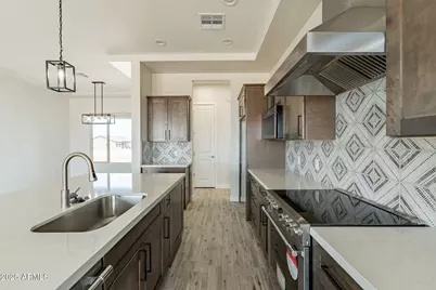 29340 N 231st Avenue, Wittmann, AZ 85361 - Photo 11