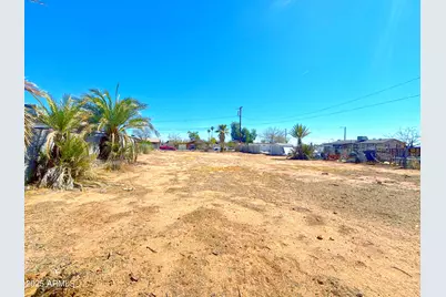 313 S Top and Bottom Street #-, Casa Grande, AZ 85122 - Photo 11