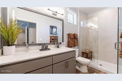 5885 S 32nd Street #B1, Phoenix, AZ 85040 - Photo 5