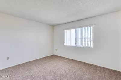 10863 W Thunderbird Boulevard, Sun City, AZ 85351 - Photo 11