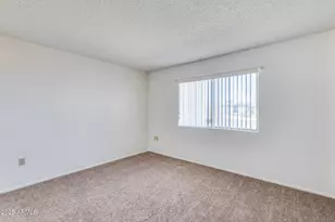 10863 W Thunderbird Blvd, Sun City, AZ 85351 - Photo 9