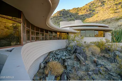 6836 N 36th Street, Phoenix, AZ 85018 - Photo 1