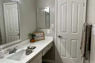 7333 E Chaparral Rd, Scottsdale, AZ 85250 - Photo 5