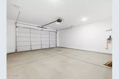 22563 W Pontiac Drive, Surprise, AZ 85387 - Photo 37