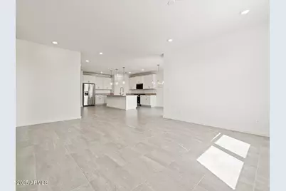 4041 S 176th Drive, Goodyear, AZ 85338 - Photo 17