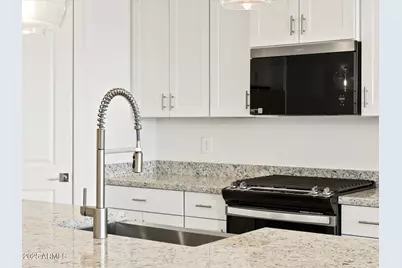 4041 S 176th Drive, Goodyear, AZ 85338 - Photo 7