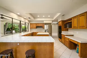 8209 E Del Cristal Dr, Scottsdale, AZ 85258 - Photo 17