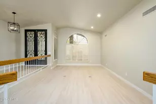 8209 E Del Cristal Dr, Scottsdale, AZ 85258 - Photo 5