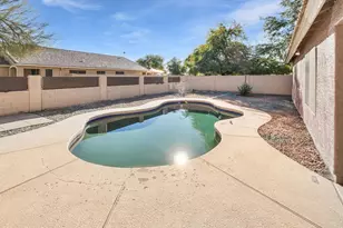 4225 N 92nd Ln, Phoenix, AZ 85037 - Photo 7