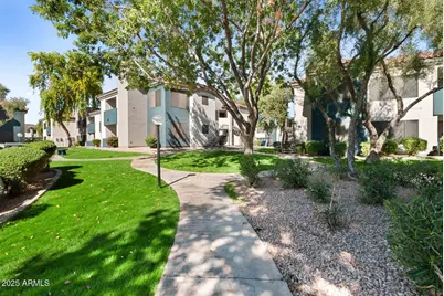 13625 S 48th Street #2, Phoenix, AZ 85044 - Photo 1