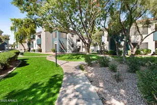 13625 S 48th St, Phoenix, AZ 85044 - Photo 1