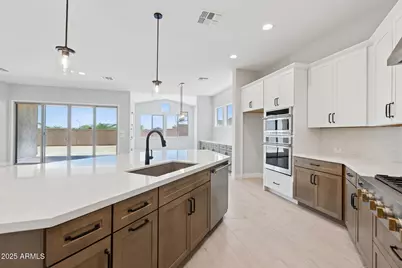 21569 W Pierson Street, Buckeye, AZ 85396 - Photo 5