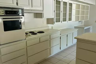 17407 N Country Club Dr, Sun City, AZ 85373 - Photo 37