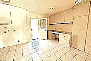 17407 N Country Club Dr, Sun City, AZ 85373 - Photo 11