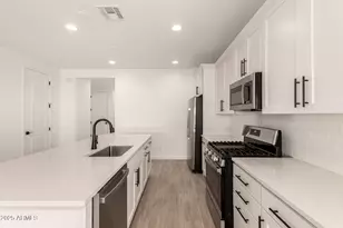 18219 W Hess St, Goodyear, AZ 85338 - Photo 5