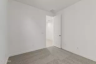 18225 W Hess St, Goodyear, AZ 85338 - Photo 21