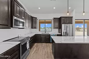 21032 W Skinner Rd, Wittmann, AZ 85361 - Photo 7