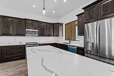 21032 W Skinner Road, Wittmann, AZ 85361 - Photo 9