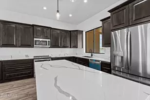 21032 W Skinner Rd, Wittmann, AZ 85361 - Photo 9