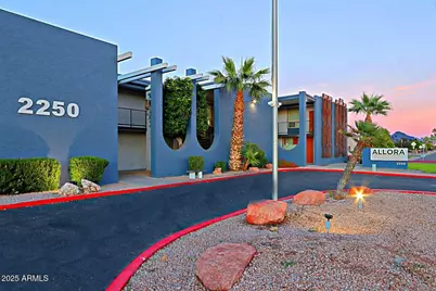 2250 W Glendale Avenue #S, Phoenix, AZ 85021 - Photo 1