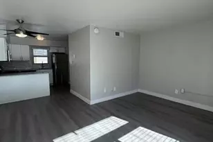 2250 W Glendale Ave, Phoenix, AZ 85021 - Photo 3