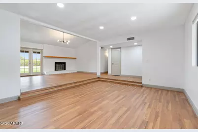 2636 E Union Hills Drive, Phoenix, AZ 85050 - Photo 3