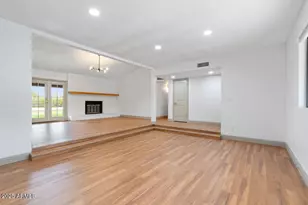 2636 E Union Hills Dr, Phoenix, AZ 85050 - Photo 3