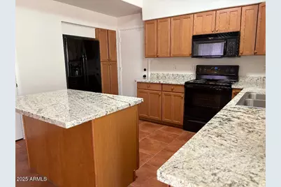 18832 N 41st Drive, Glendale, AZ 85308 - Photo 3