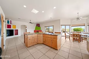 55823 N 329th Dr, Wickenburg, AZ 85390 - Photo 11