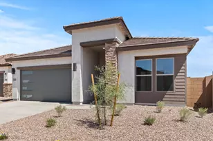 564 E Aurora, San Tan Valley, AZ 85140 - Photo 1