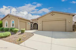 10501 W Swayback Pass, Peoria, AZ 85383 - Photo 1