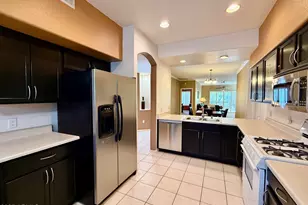 7401 W Arrowhead Clubhouse Dr, Glendale, AZ 85308 - Photo 7